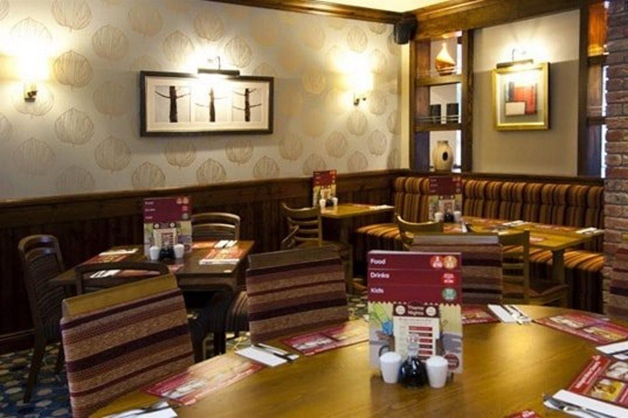 Premier Inn Тьюксбері Екстер'єр фото